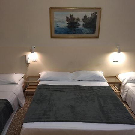 Pensione Trento Mestre Buitenkant foto